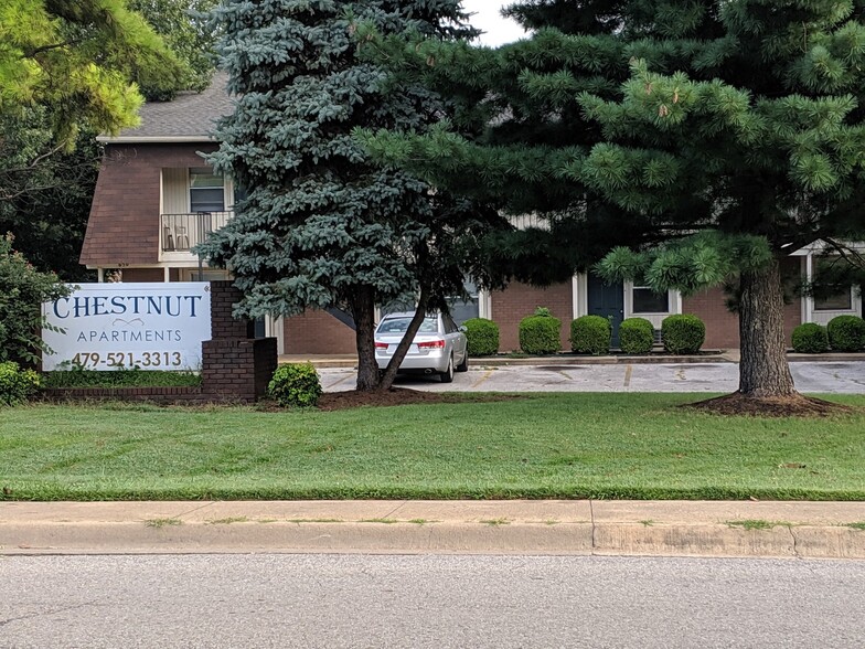 Interior Photo - Chestnut Apartments