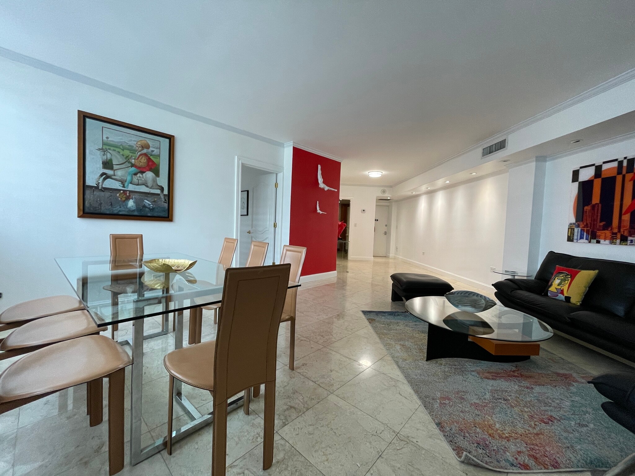 Building Photo - 999 Brickell Bay Dr