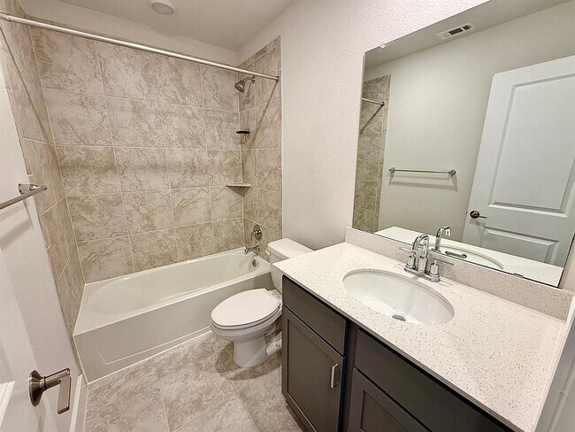 Building Photo - 15705 Oglethorpe Dr