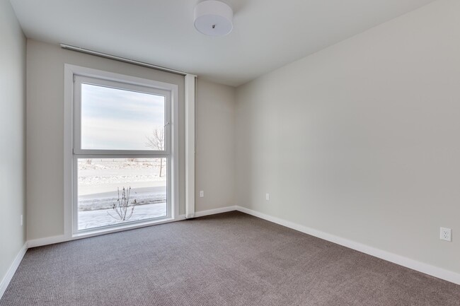 Building Photo - 476 Enterprise Blvd