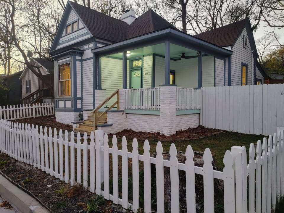 Building Photo - 2505 Washington Avenue