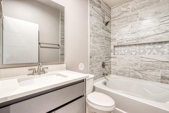 Building Photo - 409 Beech Tree Dr