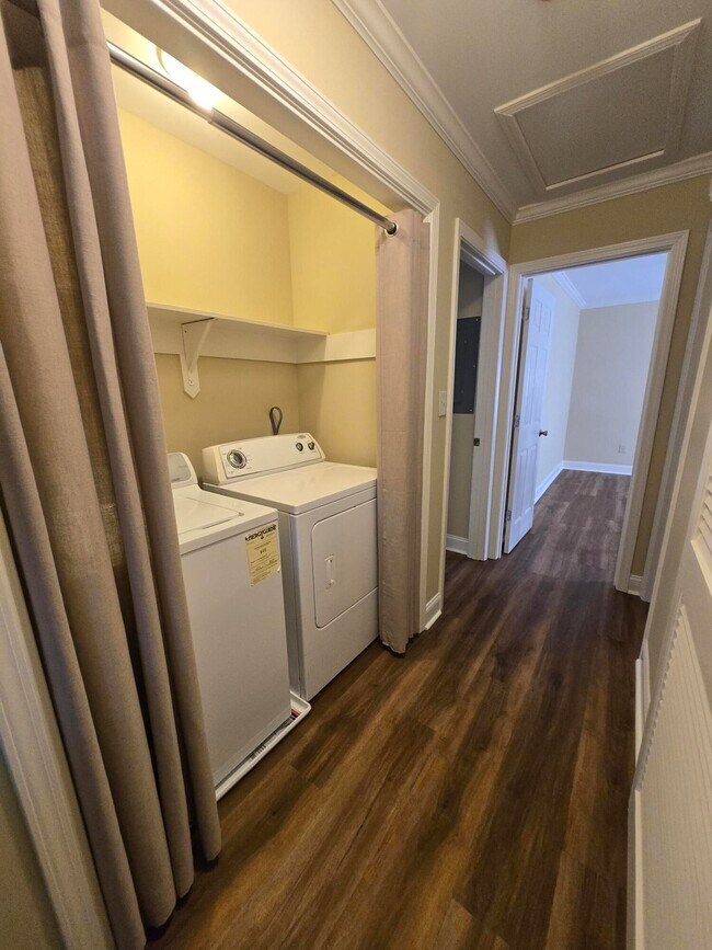 Building Photo - 629 Gap Creek Dr