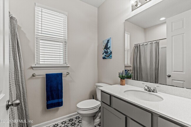 Building Photo - 1861 Amberly Dr