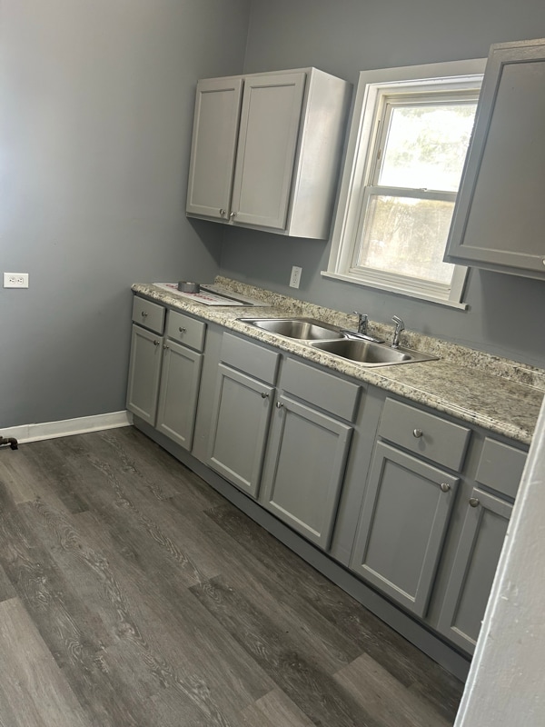 Building Photo - 2429 Madison St