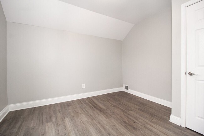 Building Photo - 4301 Bailey Ave