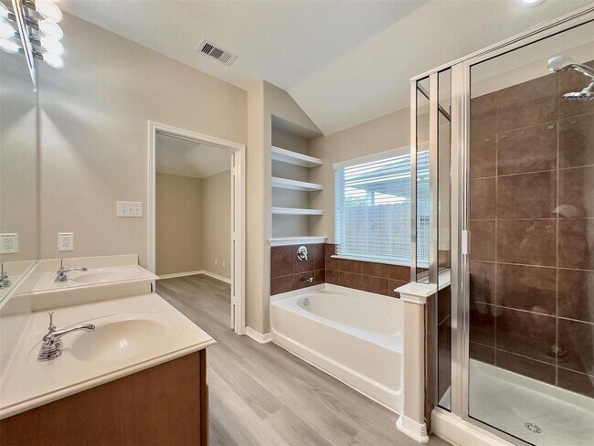 Building Photo - 18103 Cypress Mist Ct