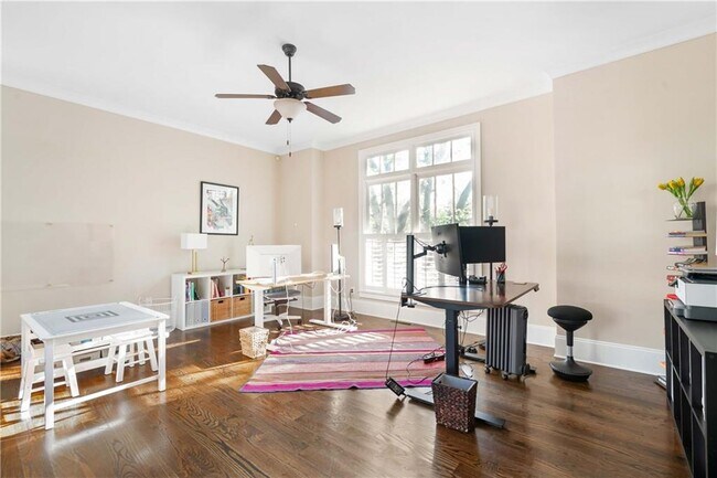 Building Photo - 582 St Charles Ave NE