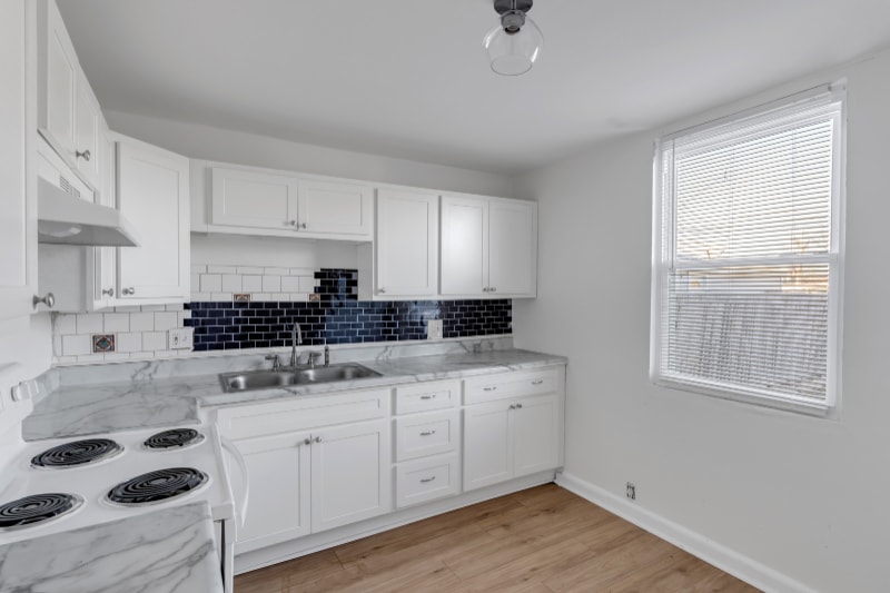 Building Photo - 3933 Walsh St