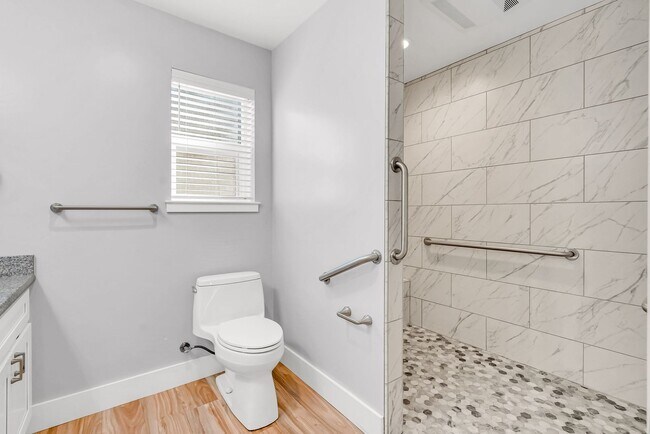 Building Photo - Experience residential luxury living only 2 blocks from the heart of downtown Livermore!!