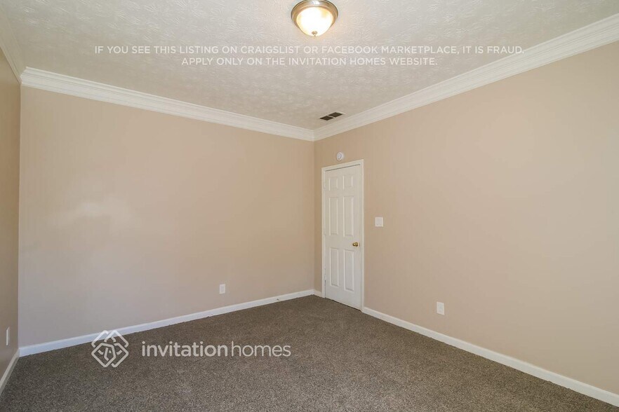 Building Photo - 185 Mountainview Dr