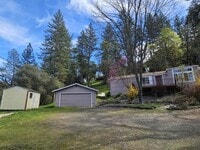 Building Photo - 10513 Katy Ln