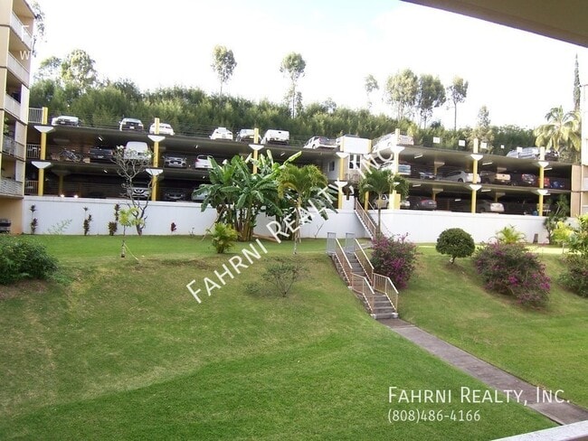 Building Photo - 95-2052 Waikalani Place B-207-