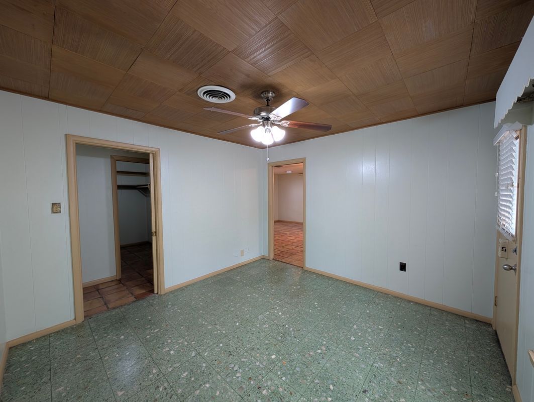 Building Photo - 2110 N 12th St