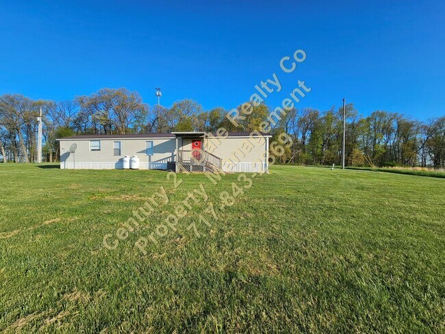Building Photo - 11785 Shaulls Rd