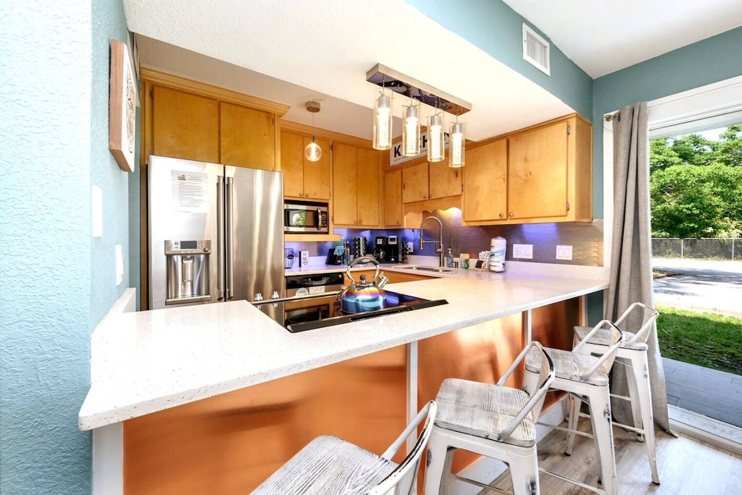 Building Photo - 4000 Gulf Terrace Dr