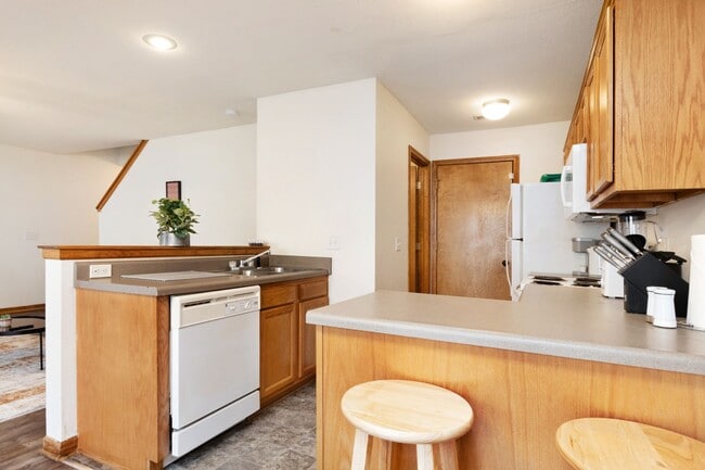 Building Photo - Quality Home Management