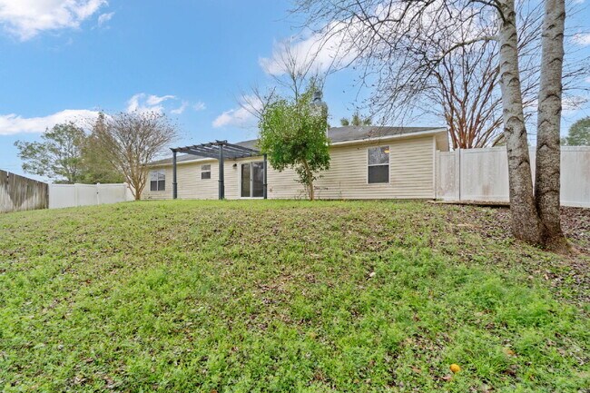 Building Photo - 312 Peggy Dr