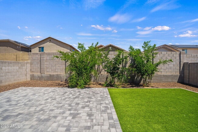 Building Photo - 21582 W Cocopah St