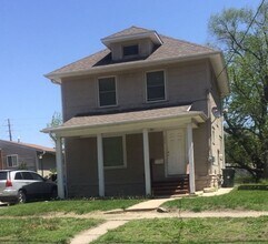 Building Photo - 846 Logan Ave