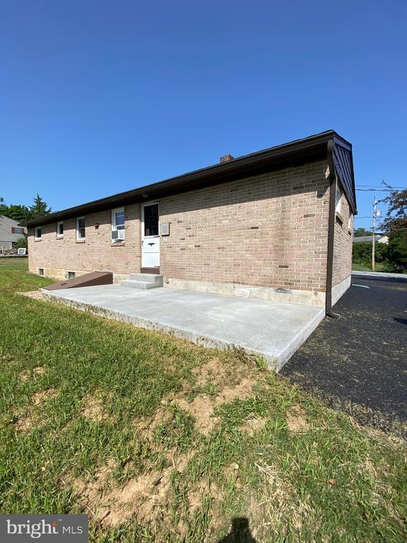 Building Photo - 51 Clay Slate Rd