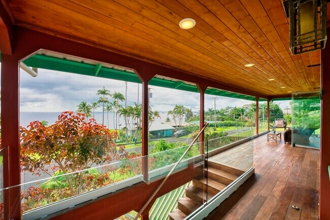 Building Photo - 16 Kuikahi St