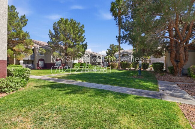 Building Photo - SW!! First floor unit with Balcony!! Gated!! Clubhouse!!  Community pool!! Spa!! Exercise Room!! ...