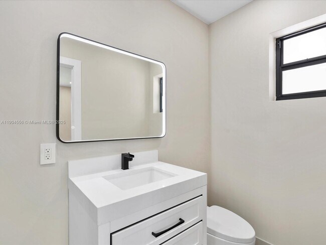 Building Photo - 9073 Dickens Ave