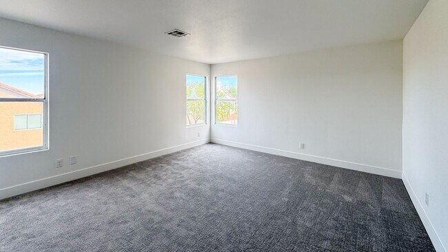 Building Photo - 3-Bed, 2.5-Bath Summerlin Home with Modern...