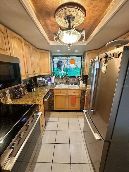 Building Photo - 6009 Sea Ranch Dr