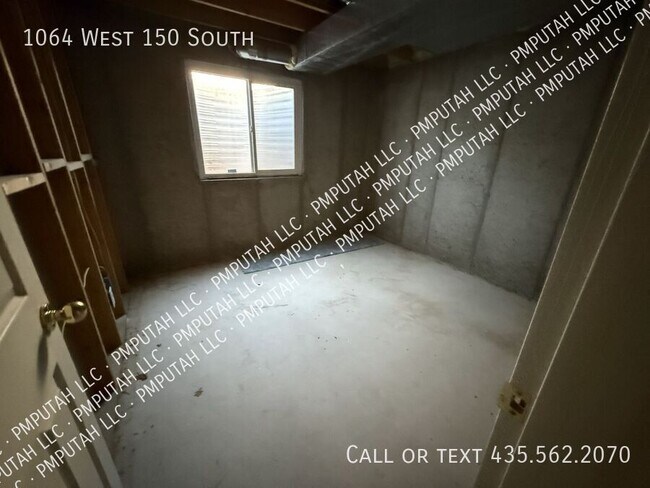 Building Photo - 1064 W 150 S