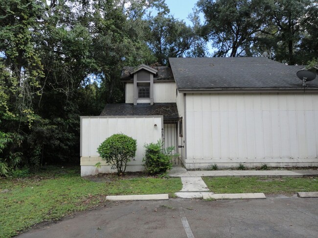 Primary Photo - 3/2 Townhome Cypress Point