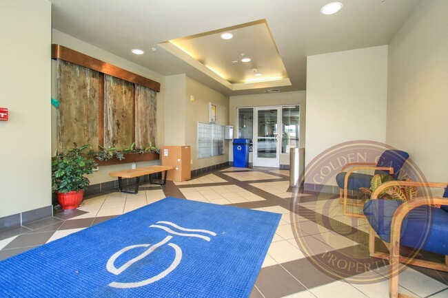 Building Photo - Candlestick Point - 2 BR, 2 BA Condo 1,166...
