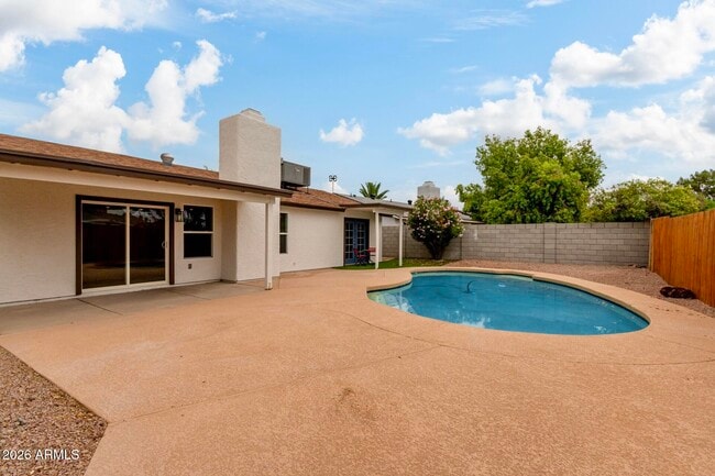 Building Photo - 10705 E Mercer Ln