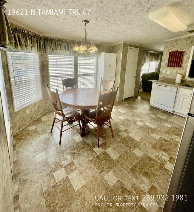 Building Photo - 19621 N Tamiami Trl