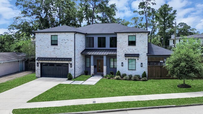 Building Photo - 739 Azaleadell Dr