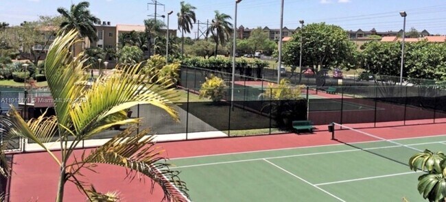 Building Photo - 5201 Geneva Ct