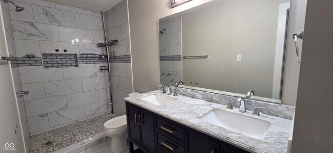 Building Photo - 2933 Redland Ln