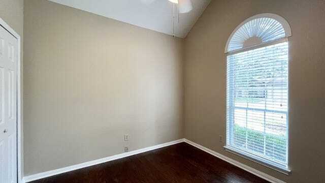 Building Photo - 14018 Red Maple Wood