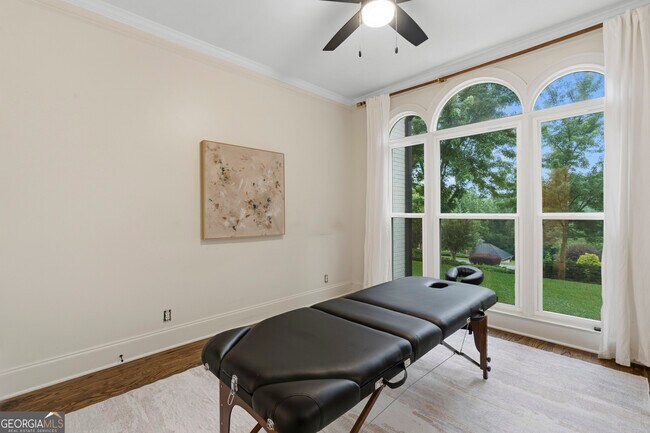 Building Photo - 4221 Willow Oak Dr