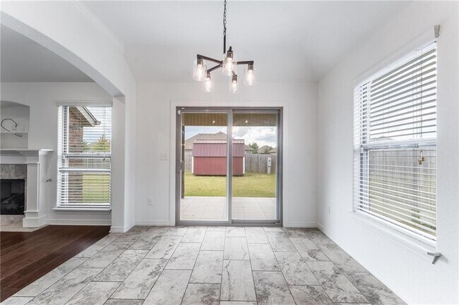 Building Photo - 4511 W Wales Dr