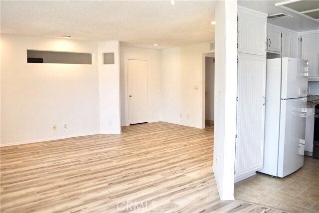 Building Photo - 26816 Claudette St