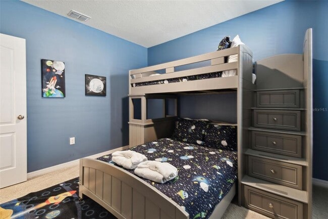 Building Photo - 7704 Oakmoss Loop