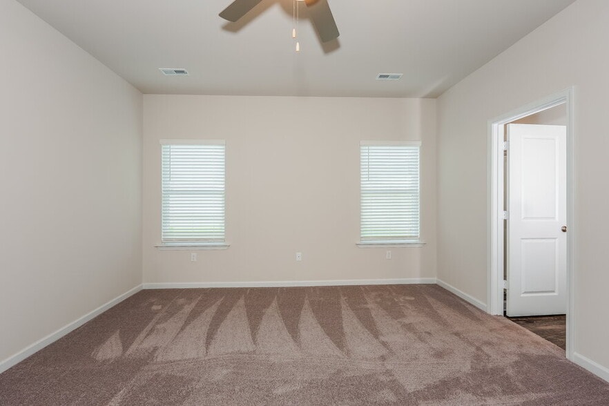 Building Photo - 4577 Morgan Dr
