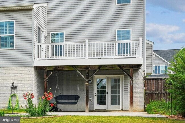 Building Photo - 23 Taylors Hl Wy