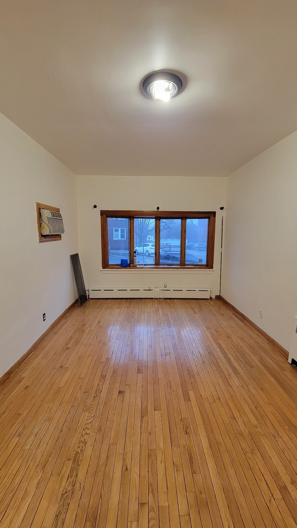 Building Photo - 7411 Park Ave