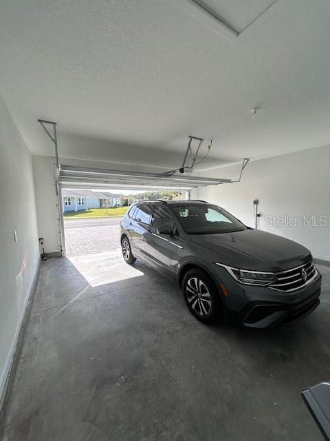 Building Photo - 6 Ararat Dr