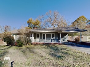 Building Photo - 886 Sugar Valley Rd SW