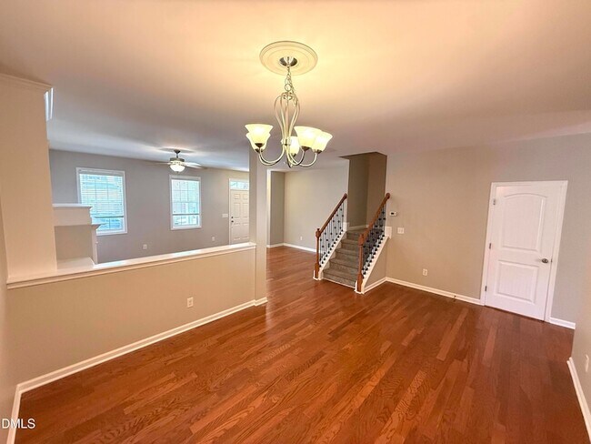 Building Photo - 514 Dragby Ln