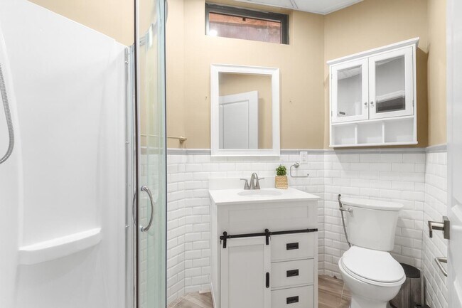 Building Photo - 7406 Bergenline Ave